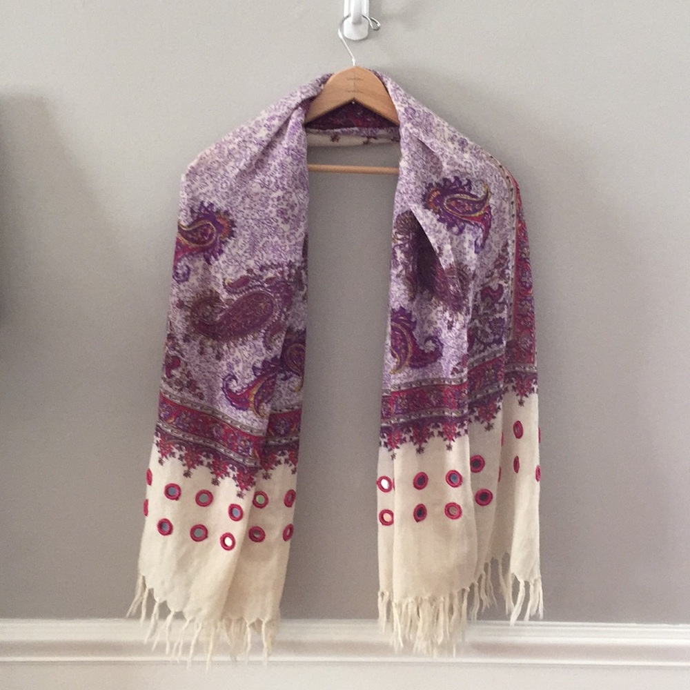 AKA New York Scarf